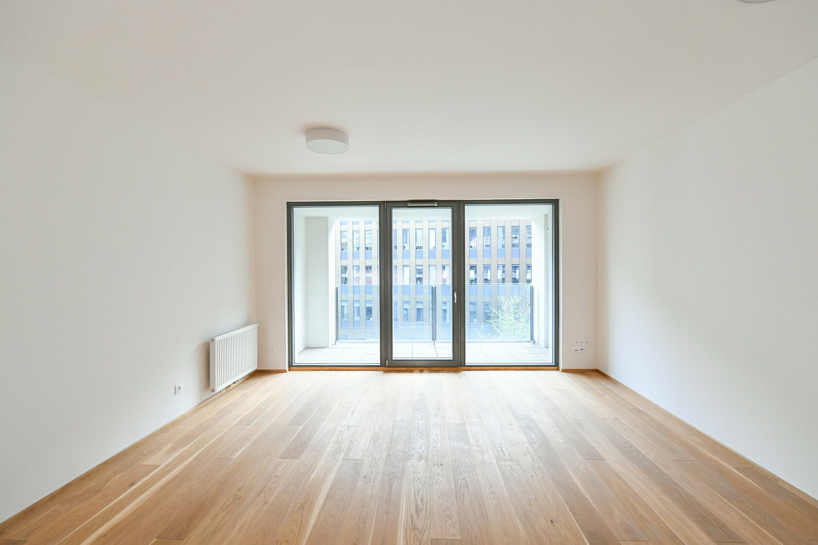 U Mlýnského kanálu, Karlín - Prague 8 | Rent, Apartment Three-bedroom (4+kk), 96 m²