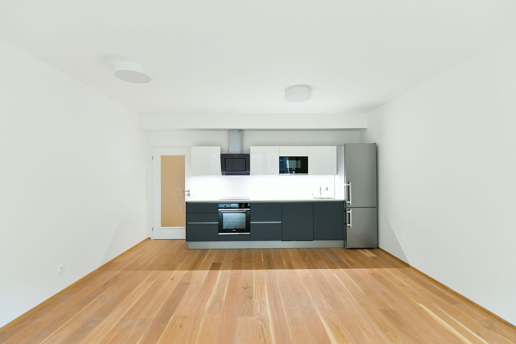 U Mlýnského kanálu, Karlín - Praha 8 | Pronájem, Byt 4+kk, 96 m²