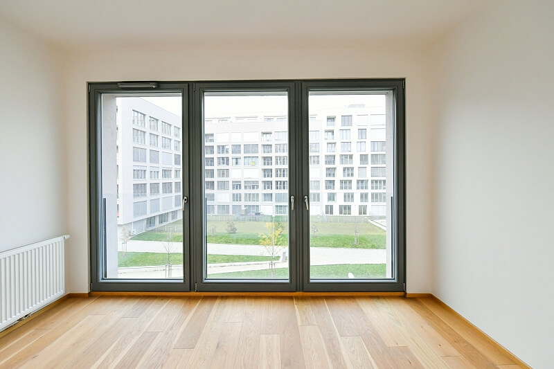 U Mlýnského kanálu, Karlín - Praha 8 | Pronájem, Byt 4+kk, 96 m²