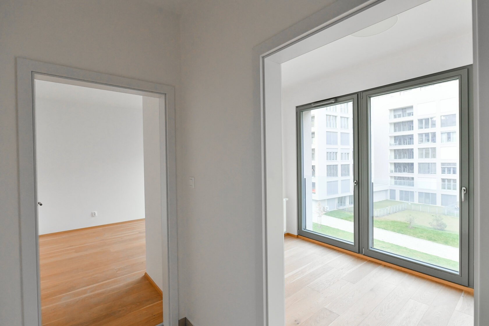 U Mlýnského kanálu, Karlín - Prague 8 | Rent, Apartment Three-bedroom (4+kk), 96 m²