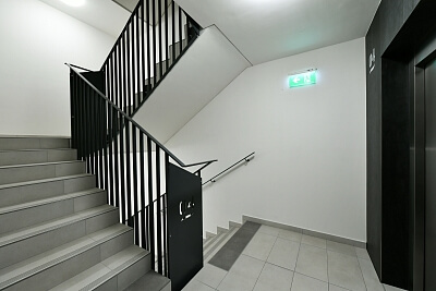 U Mlýnského kanálu, Karlín - Prague 8 | Rent, Apartment Three-bedroom (4+kk), 96 m²