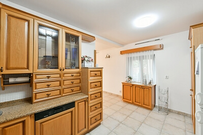 Hornofova, Nebušice - Praha 6 | Pronájem, Rodinný dům 6+1, 230 m²