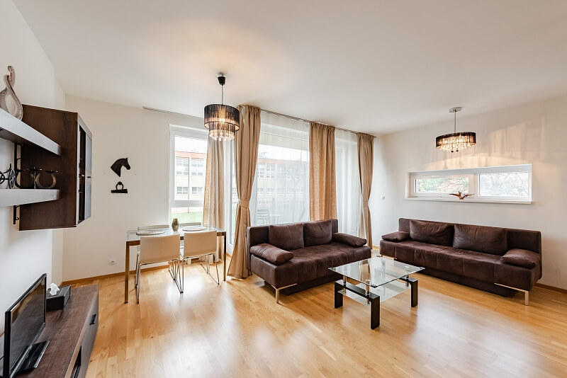 U Roháčových kasáren, Vršovice - Prague 10 | Rent, Apartment One-bedroom (2+kk), 63 m²
