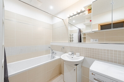 U Roháčových kasáren, Vršovice - Prague 10 | Rent, Apartment One-bedroom (2+kk), 63 m²