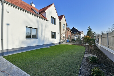 Na Lánech, Michle - Prague 4 | Rent, House Three-bedroom (4+kk), 269 m²