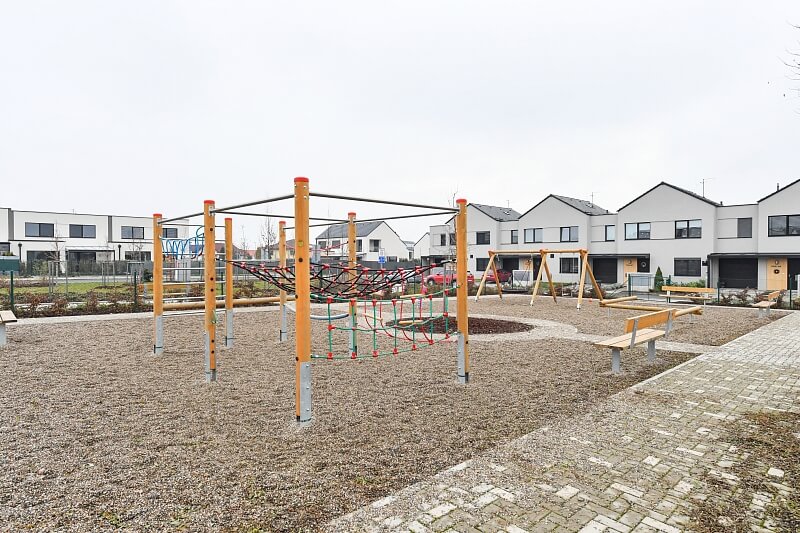 Skřivánčí, Březiněves - Praha 8 | Pronájem, Rodinný dům 4+kk, 142 m²