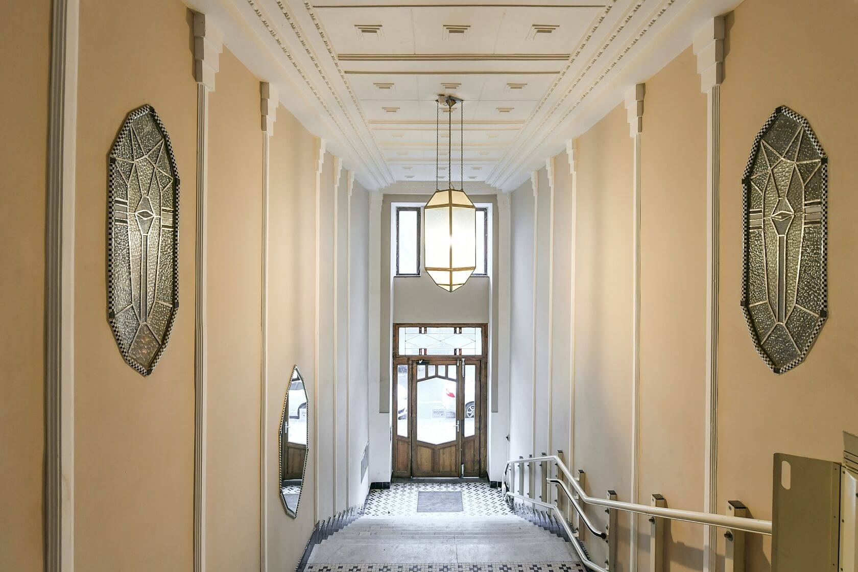 náměstí 14. října, Smíchov - Prague 5 | Rent, Apartment One-bedroom (2+kk), 103 m²