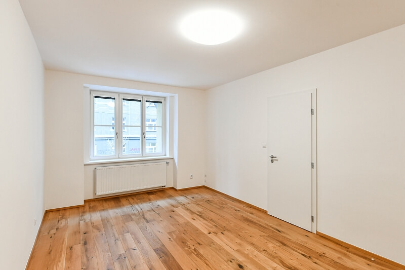 Radhošťská, Žižkov - Prague 3 | Rent, Apartment One-bedroom (2+kk), 51 m²