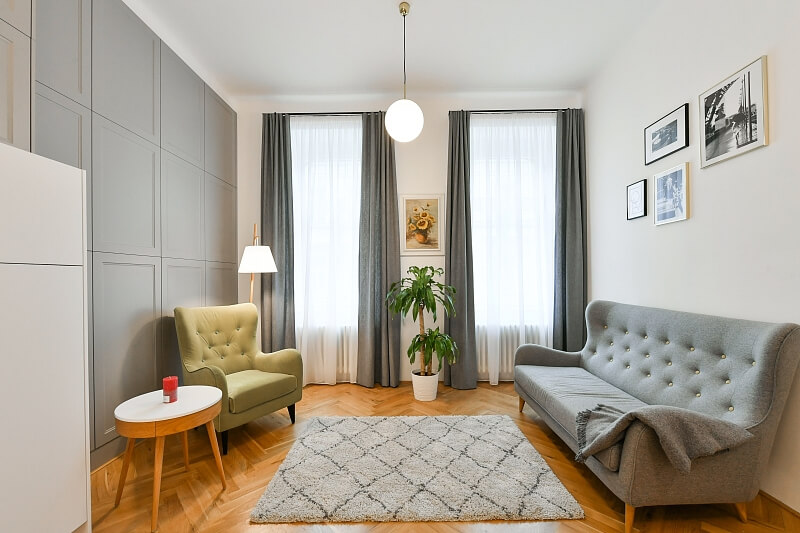 Varšavská, Vinohrady - Prague 2 | Rent, Apartment One-bedroom (2+kk), 50 m²