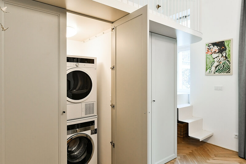 Varšavská, Vinohrady - Prague 2 | Rent, Apartment One-bedroom (2+kk), 50 m²