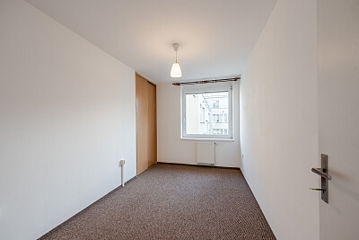 Sluneční náměstí, Stodůlky - Praha 5 | Prodej, Byt 3+kk, 75 m²