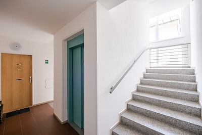 Sluneční náměstí, Stodůlky - Praha 5 | Prodej, Byt 3+kk, 75 m²