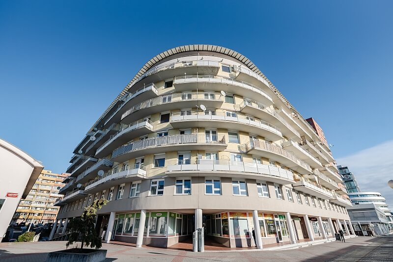 Sluneční náměstí, Stodůlky - Prague 5 | Sale, Apartment Two-bedroom (3+kk), 75 m²