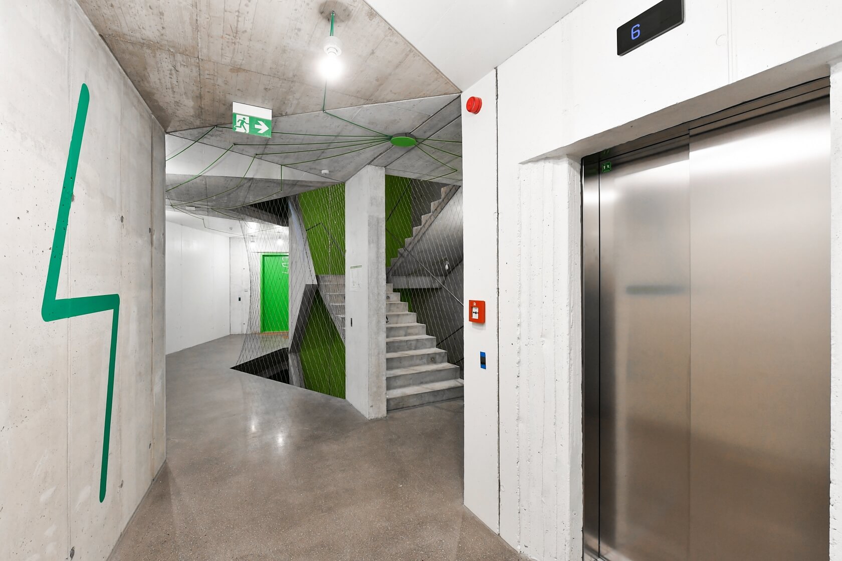 Komunardů, Holešovice - Prague 7 | Rent, Apartment One-bedroom (2+kk), 64 m²