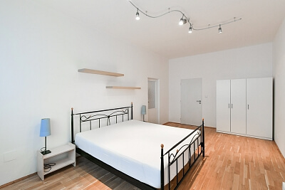 Křižíkova, Karlín - Prague 8 | Rent, Apartment One-bedroom (2+kk), 60 m²