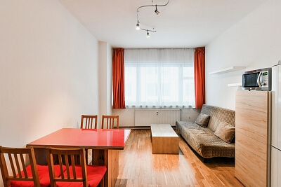 Křižíkova, Karlín - Praha 8 | Pronájem, Byt 2+kk, 60 m²