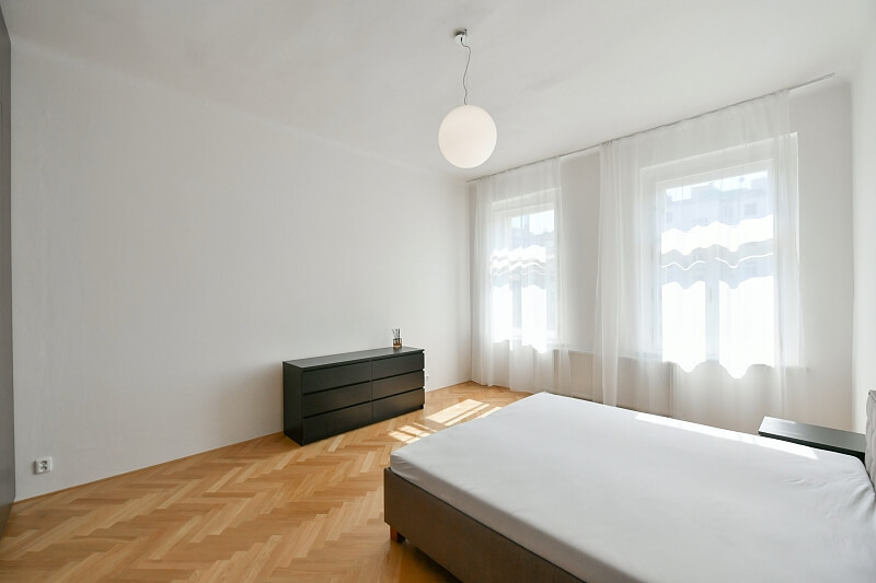 Korunní, Vinohrady - Prague 2 | Rent, Apartment Two-bedroom (3+kk), 92 m²