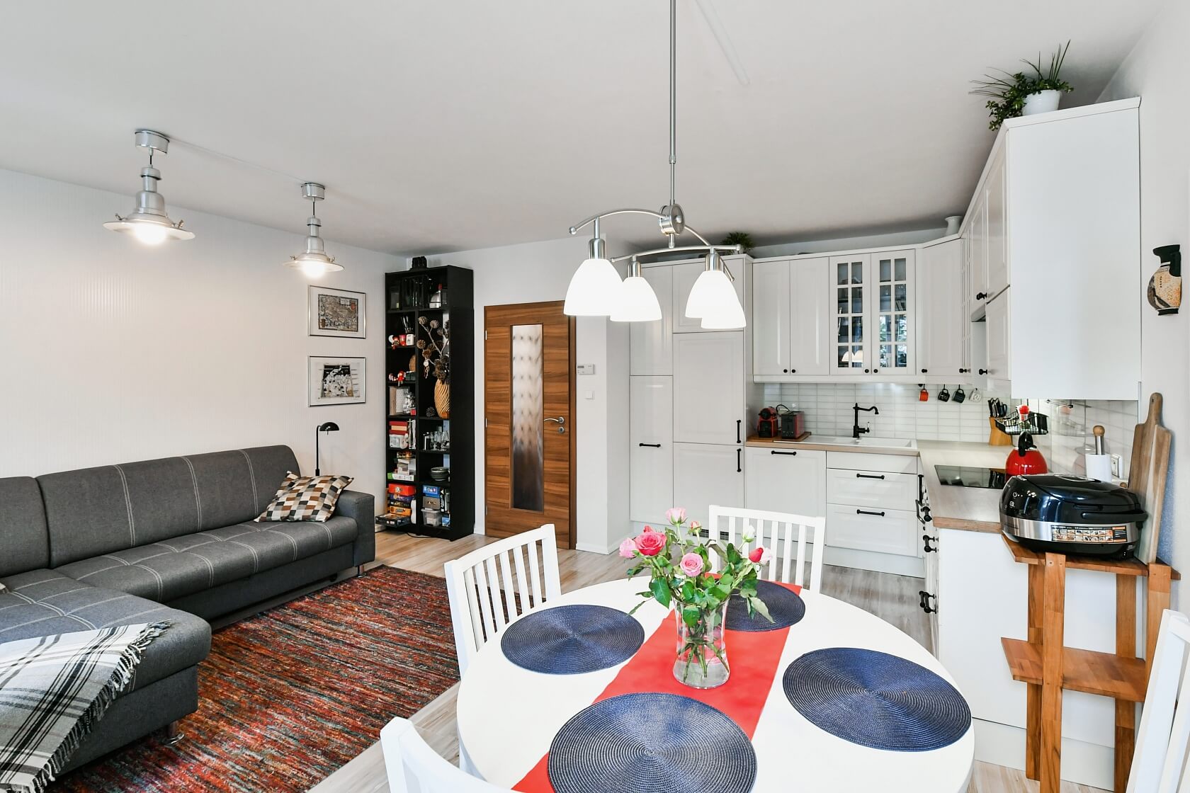 Konzumní, Horoměřice - Praha-západ | Sale, Apartment Three-bedroom (4+kk), 96 m²