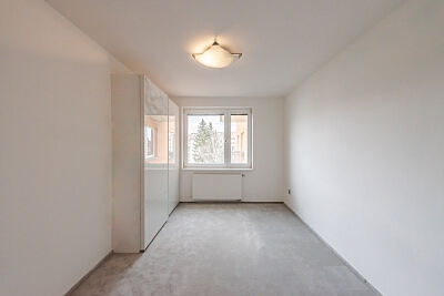 Pod Školou, Košíře - Prague 5 | Sale, Apartment Two-bedroom (3+kk), 93 m²