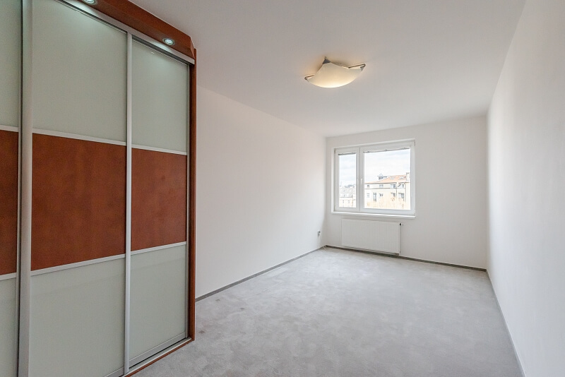 Pod Školou, Košíře - Prague 5 | Sale, Apartment Two-bedroom (3+kk), 93 m²