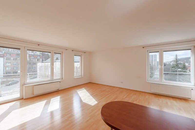 Pod Školou, Košíře - Praha 5 | Prodej, Byt 3+kk, 93 m²