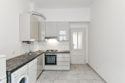 Lucemburská, Vinohrady - Prague 3 | Rent, Apartment One-bedroom (2+1), 85 m²