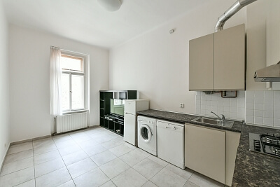 Lucemburská, Vinohrady - Praha 3 | Pronájem, Byt 2+1, 85 m²