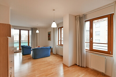 Petrohradská, Vršovice - Prague 10 | Rent, Apartment One-bedroom (2+kk), 62 m²