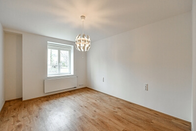 Kounická, Strašnice - Praha 10 | Pronájem, Byt 2+kk, 50 m²