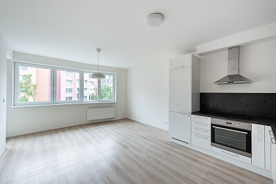 Tupolevova, Letňany - Praha 9 | Pronájem, Byt 2+kk, 52 m²