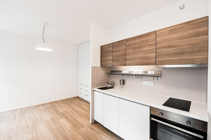 Lucemburská, Vinohrady - Praha 3 | Pronájem, Byt 1+kk, 30 m²
