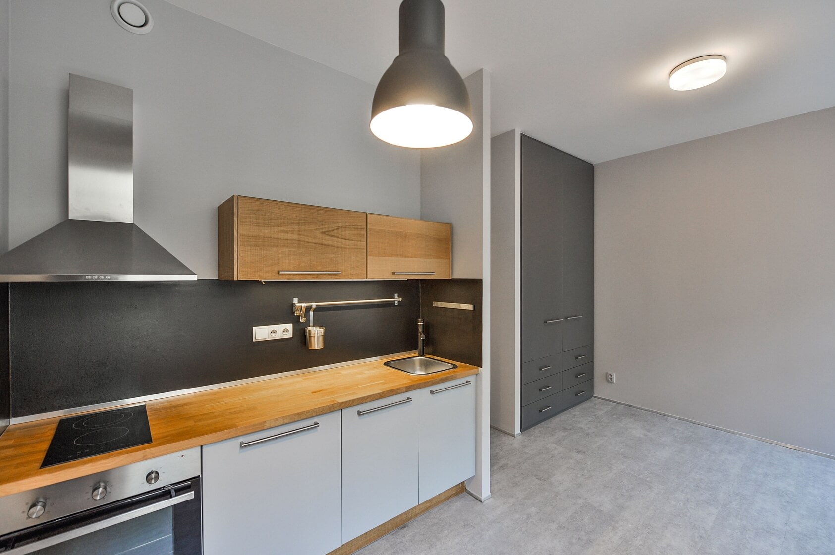 Lucemburská, Vinohrady - Prague 3 | Rent, Apartment Studio (1+kk), 30 m²
