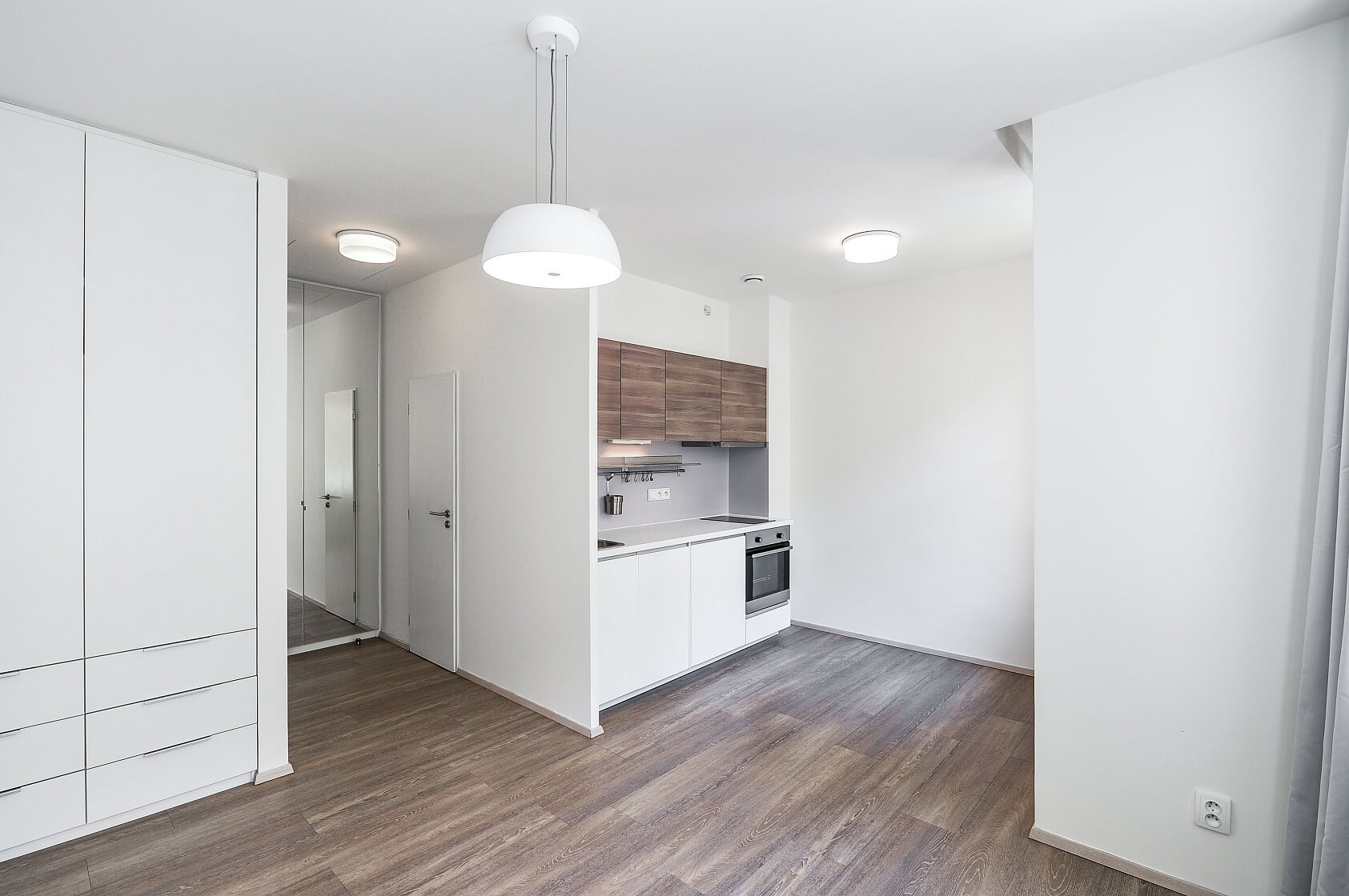 Lucemburská, Vinohrady - Praha 3 | Pronájem, Byt 1+kk, 30 m²