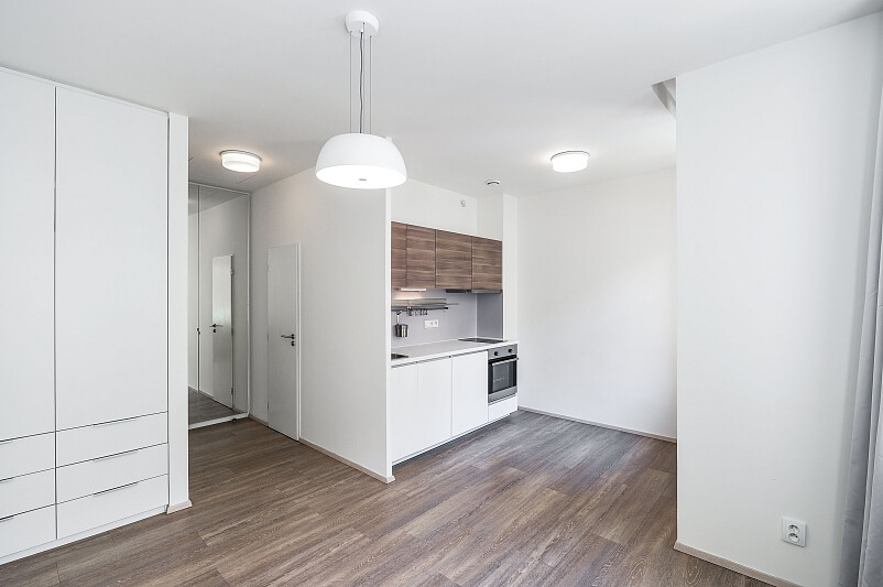 Lucemburská, Vinohrady - Praha 3 | Pronájem, Byt 1+kk, 30 m²