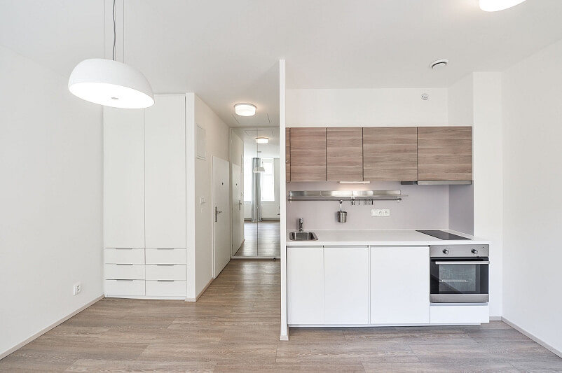 Lucemburská, Vinohrady - Praha 3 | Pronájem, Byt 1+kk, 30 m²