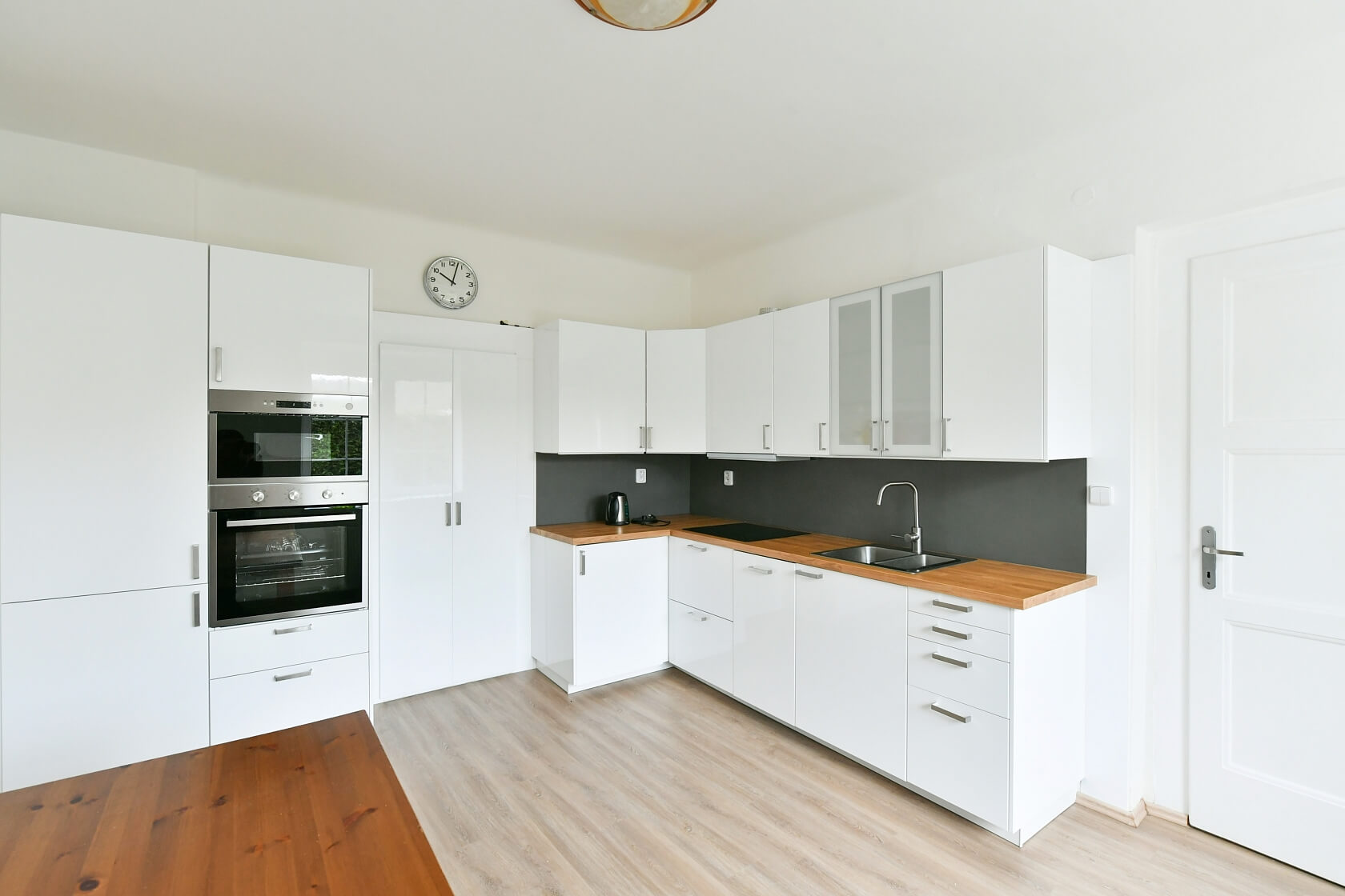 V Podbabě, Dejvice - Praha 6 | Pronájem, Rodinný dům 5+1, 208 m²