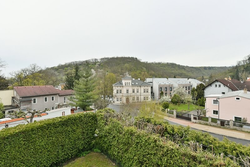 V Podbabě, Dejvice - Prague 6 | Rent, House Four-bedroom (5+1), 208 m²