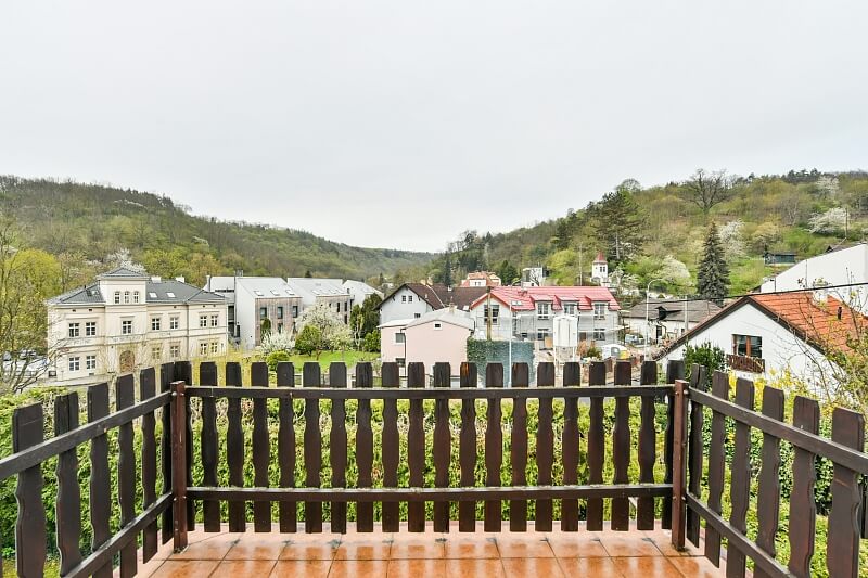 V Podbabě, Dejvice - Prague 6 | Rent, House Four-bedroom (5+1), 208 m²