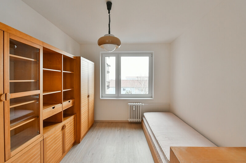 Nad Kapličkou, Strašnice - Prague 10 | Rent, Apartment Two-bedroom (3+1), 86 m²