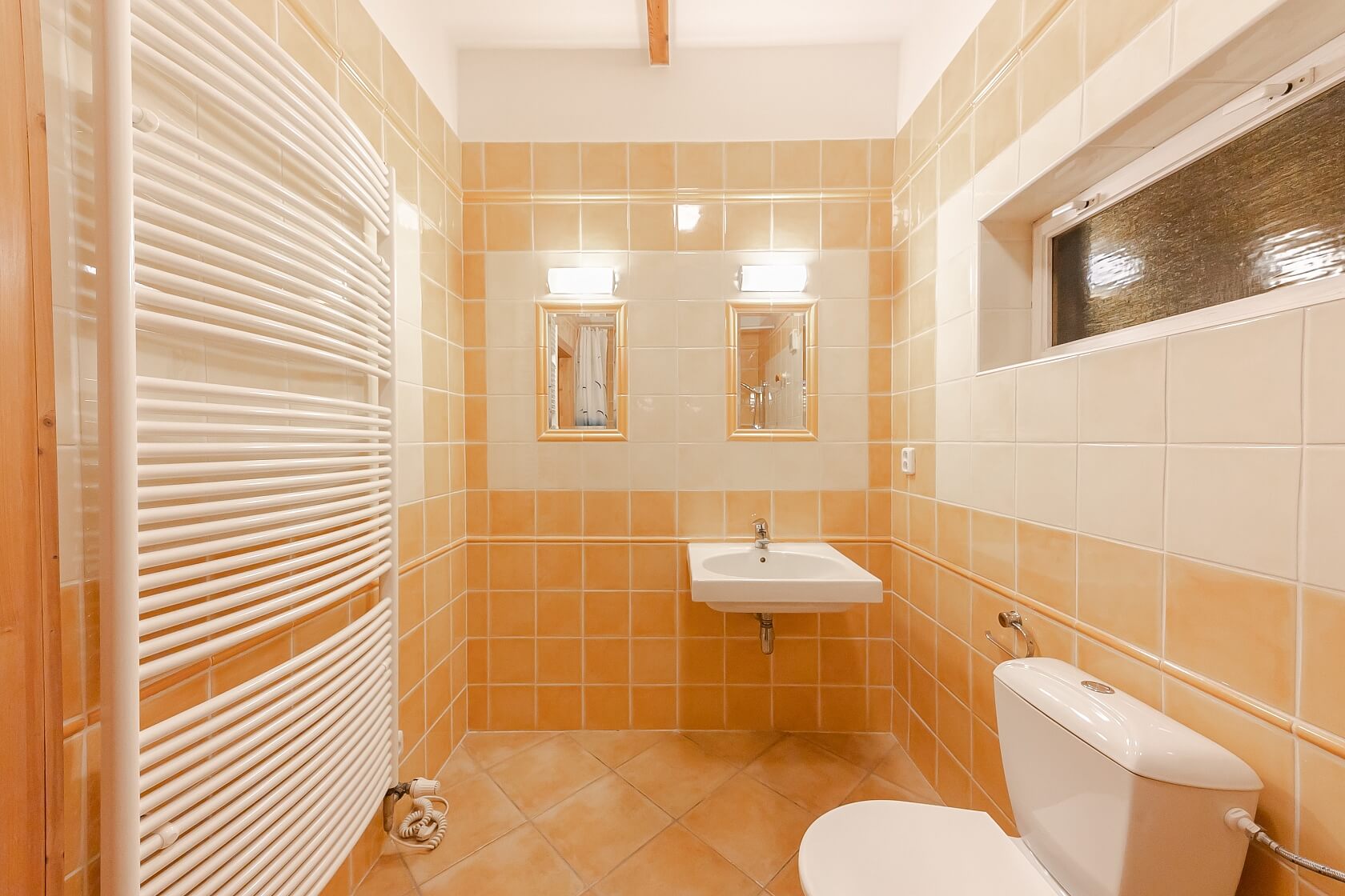 Jaselská, Bubeneč - Prague 6 | Rent, Apartment Three-bedroom (4+kk), 146 m²