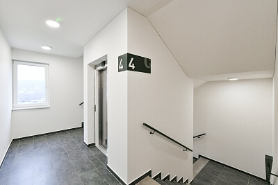Waltariho, Hloubětín - Prague 9 | Rent, Apartment One-bedroom (2+kk), 57 m²