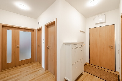 Honzíkova, Dolní Měcholupy - Praha 10 | Prodej, Byt 3+kk, 130 m²