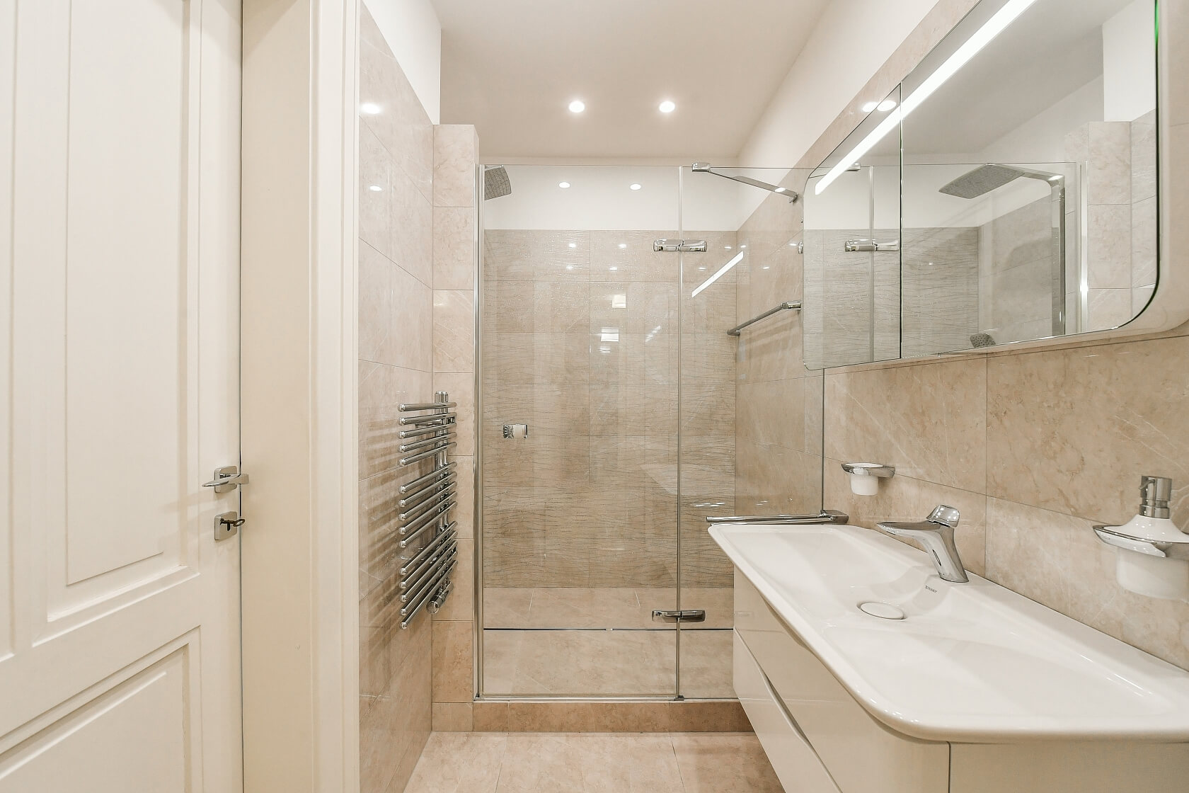 Slavíkova, Žižkov - Prague 3 | Sale, Apartment Three-bedroom (4+kk), 134 m²