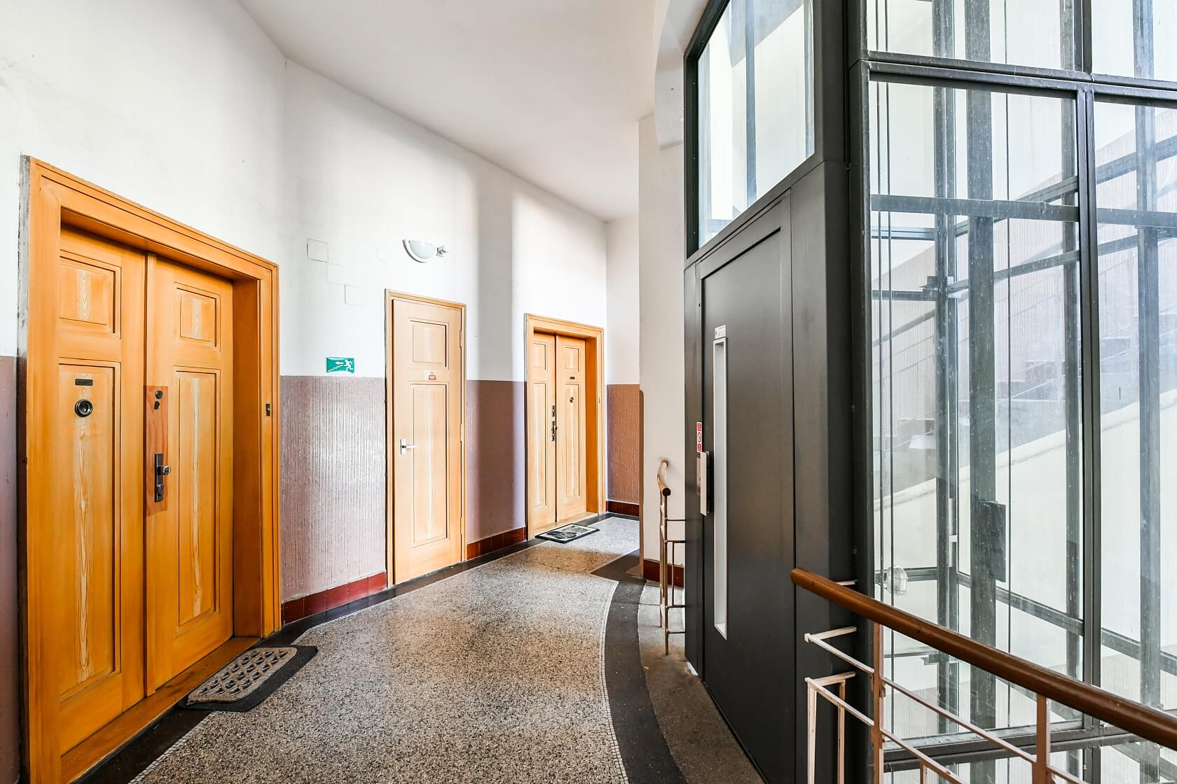 Slavíkova, Žižkov - Prague 3 | Sale, Apartment Three-bedroom (4+kk), 134 m²