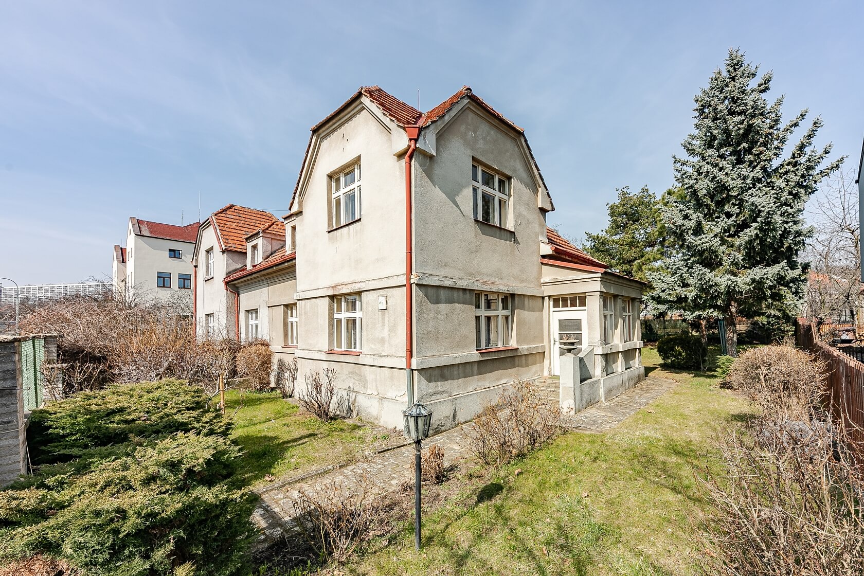Veltěžská, Kobylisy - Praha 8 | Prodej, Rodinný dům 5+kk, 101 m²