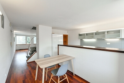 Javorová, Kobylisy - Prague 8 | Rent, House Four-bedroom (5+kk), 237 m²