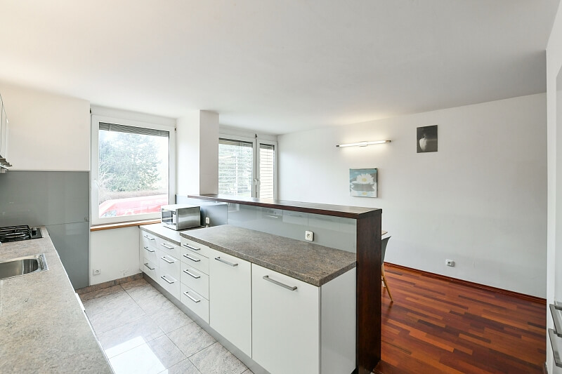 Javorová, Kobylisy - Prague 8 | Rent, House Four-bedroom (5+kk), 237 m²