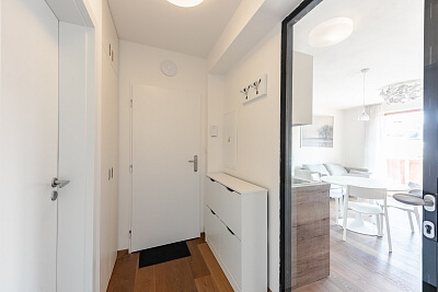 Bořanovická, Kobylisy - Prague 8 | Rent, Apartment Two-bedroom (3+kk), 63 m²