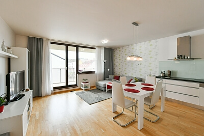 Na Návsi, Dolní Měcholupy - Prague 10 | Sale, Apartment Two-bedroom (3+kk), 89 m²