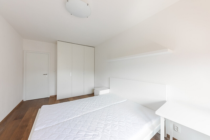 Bořanovická, Kobylisy - Praha 8 | Pronájem, Byt 3+kk, 63 m²